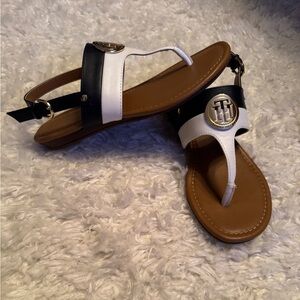 Tommy Hilfiger Navy and White Leather Thong Sandals with Gold Logo